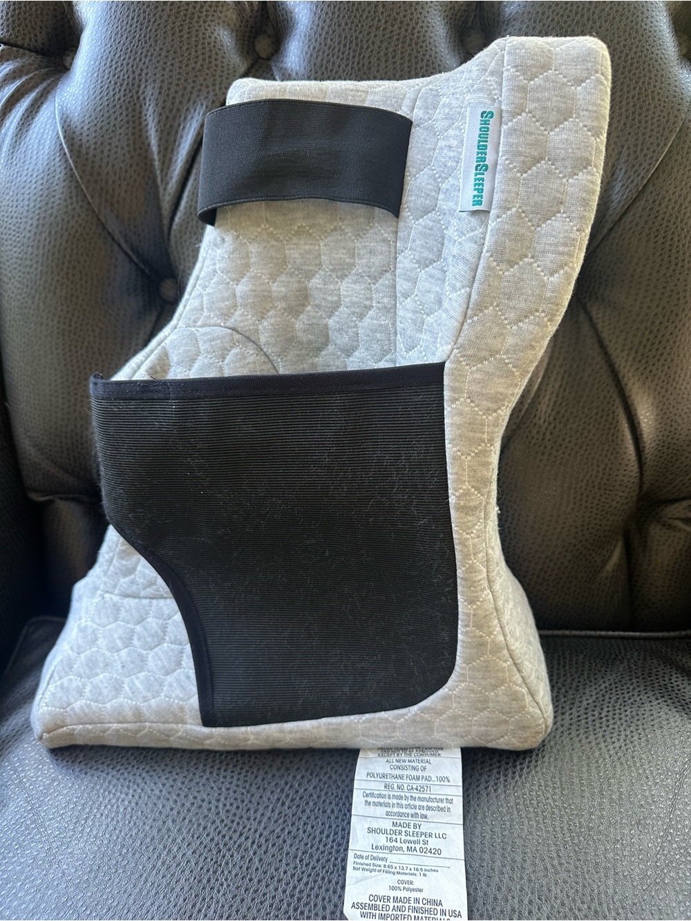Shoulder Sleeper Pillow-RIGHT - Gray and Black